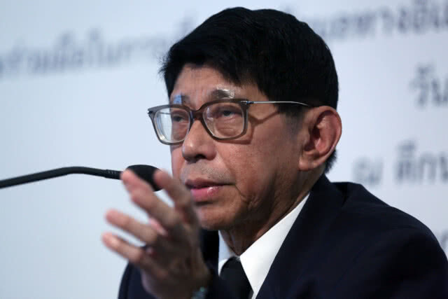 "วิษณุ" ยันไม่มีพูดเรื่องปลดล็อค ในวงถกกับพรรคการเมือง รอหารือในรอบ 2 ที่ "บิ๊กตู่" เป็นประธาน