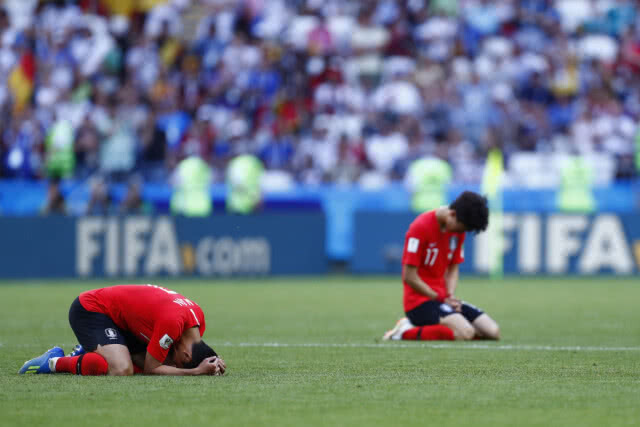 หลากอารมณ์ แฟน "อินทรีเหล็ก-โสมขาว"