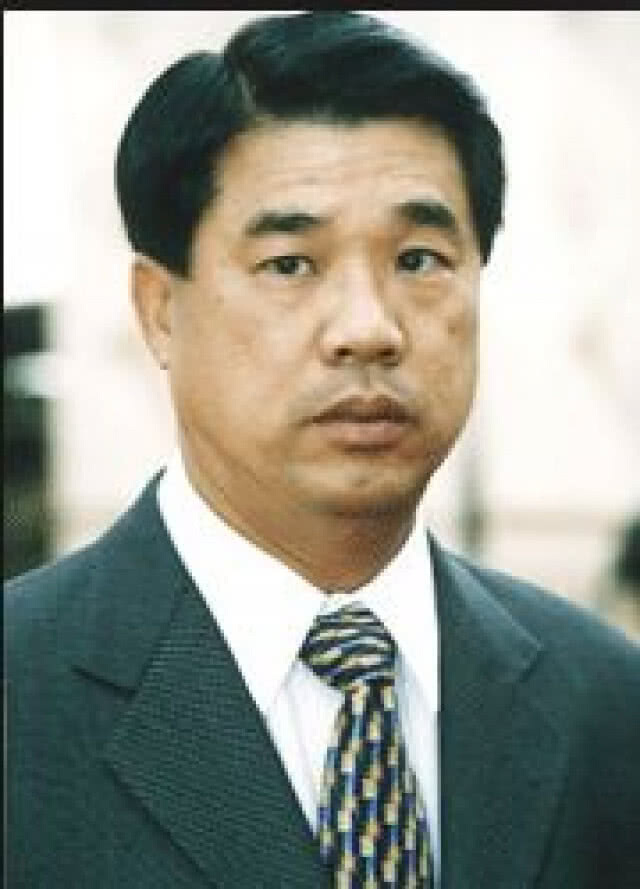 "ป้อม" ปลื้มกลุ่มสามมิตรหนุน "ประยุทธ์" เชื่อ ทำให้ ปท.เข้มแข็ง