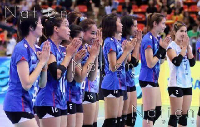 ซุปตาร์ วอลเลย์สาวไทย ส่งกำลังใจ 13 แข้งหมูป่า ปลอดภัย