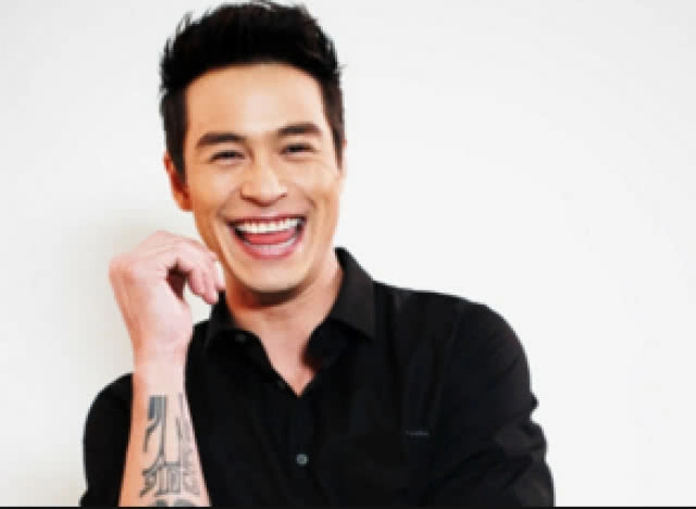 หล่อขนาดนี้เลยหรือ? "หลานชาย "ปีเตอร์ คอร์ป ไดเรนดัล"