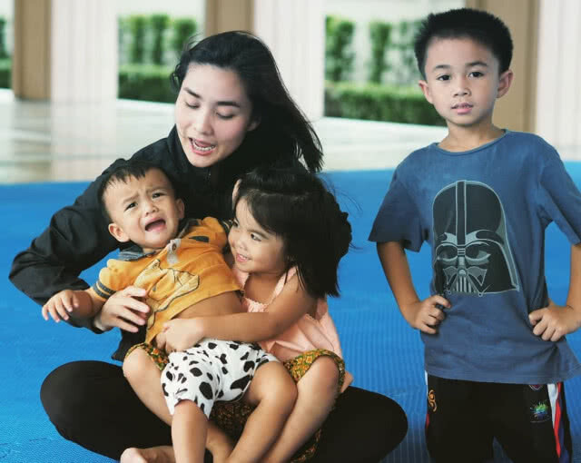 เปิดภาพ "น้องวิว" นักเทควันโดขวัญใจไทยในวันนั้น... กลายเป็นคุณแม่สุดสวยแซ่บในวันนี้