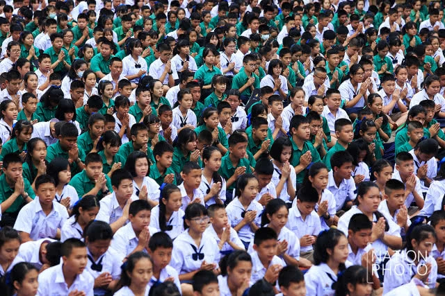 กำลังใจไม่ขาดสาย! ครู-นร. แม่สายประสิทธิ์ศาสตร์ภาวนา 13 ชีวิตปลอดภัย