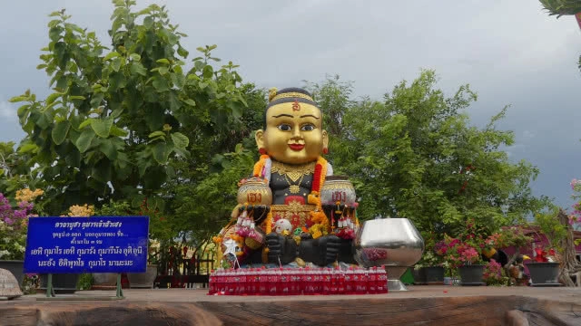 ครอบครัวโป๊งเหน่งดวงดีถูกหวย 130 ใบ หลังดูเลขอ่างน้ำมนต์กุมารเจ้าสัวเฮง