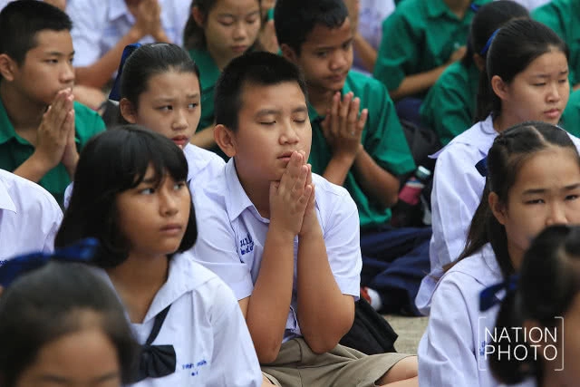 กำลังใจไม่ขาดสาย! ครู-นร. แม่สายประสิทธิ์ศาสตร์ภาวนา 13 ชีวิตปลอดภัย