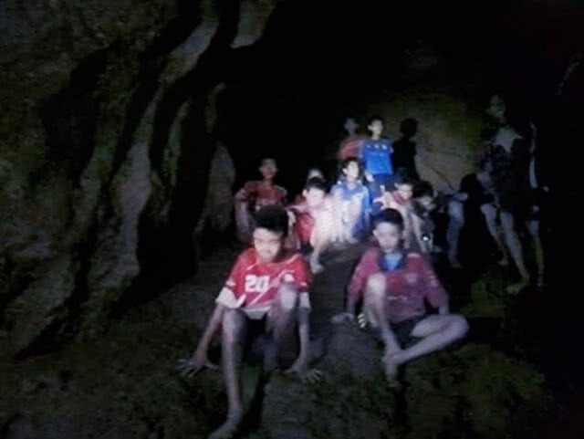 สพฐ.พร้อมดูแลทีมฟุตบอลและโค้ชทั้ง 13 ชีวิต หลังออกจากถ้ำหลวง
