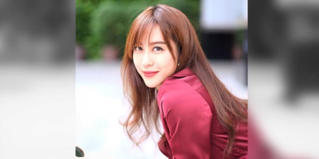 "วีเจจ๋า" เคลียร์กระแสดราม่ามือที่ 3 ยืนยันไม่ใช่ "เมียน้อย" "วีเจจ๋า" เคลียร์กระแสดราม่ามือที่ 3 ยืนยันไม่ใช่ "เมียน้อย"