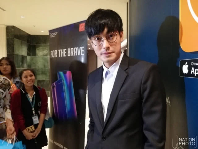 "หน่อง ธนา" ลั่นเลิก "วิว วรรณรท" ไม่เกี่ยวกับแม่ 