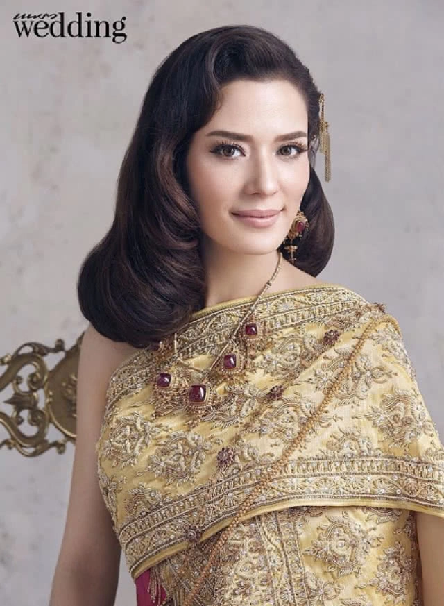 ส่องชุดเจ้าสาวฉบับ "ซูซี่ สุษิรา" ชุดไหนอลัง