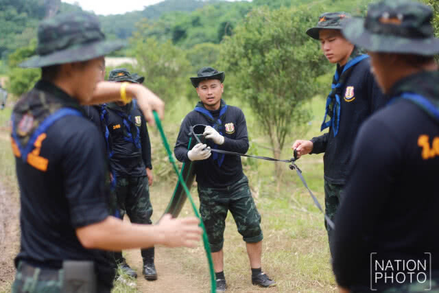 แข่งกับฝน...เดินท่อลัดน้ำเพิ่ม