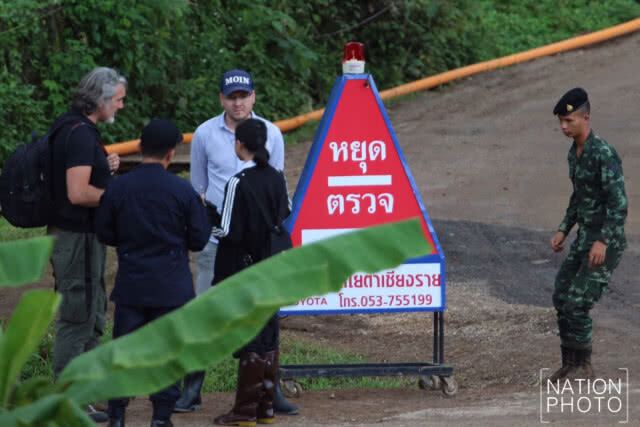 จนท.ยังคงเข้มงวด! รถเข้าไปถ้ำหลวง