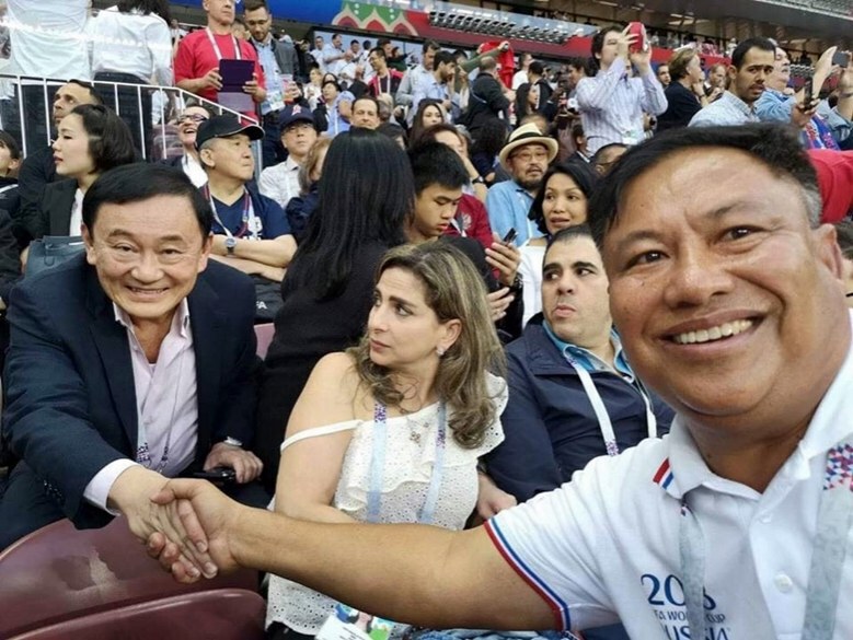 "ปู - แม้ว" โผล่ดูบอลโลก "อังกฤษ - โครเอเชีย"