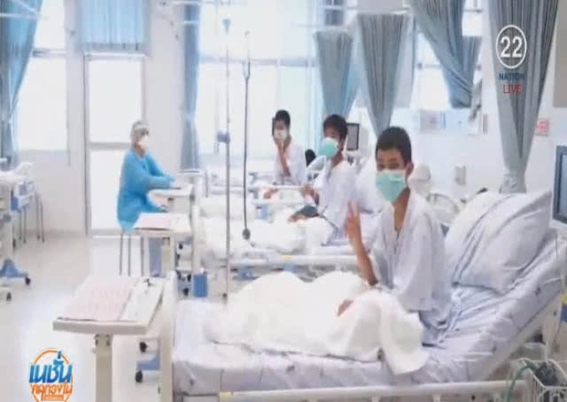 "เด็กๆ ไม่ใช่วีรบุรุษ"วินทร์ เลียววาริณ วอนสังคมอย่าทำลาย 13 ชีวิตทีมหมูป่า