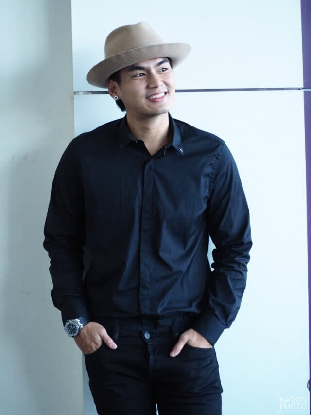 ดราม่ามาอีก!!  "ฮั่น" ถูกจวก 'เหยียดเพศที่สาม'  