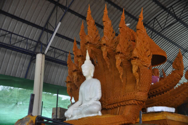 อลังการงานสร้าง!! วัดนอกทุ่มงบกว่าล้าน พร้อมป้องแชมป์สมัย 4