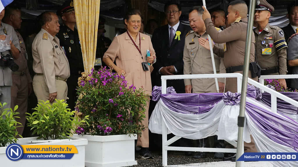 สมเด็จพระเทพฯ เสด็จพระราชดำเนินทรงดำนาที่แปลงนาสาธิตโรงเรียนนายร้อยพระจุลจอมเกล้า(ภาพชุด) สมเด็จพระเทพฯ เสด็จพระราชดำเนินทรงดำนาที่แปลงนาสาธิตโรงเรียนนายร้อยพระจุลจอมเกล้า(ภาพชุด)