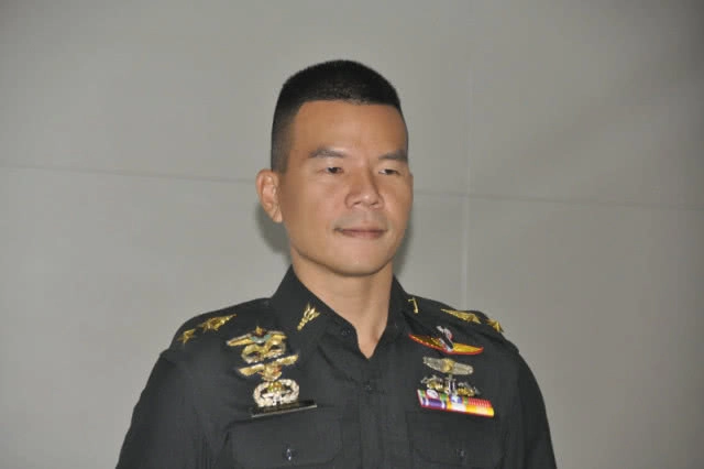 สุดอบอุ่น!! กองพันเสนารักษ์ที่ 3 ตะโกน "ฮูยาห์" รับ "หมอภาคย์"