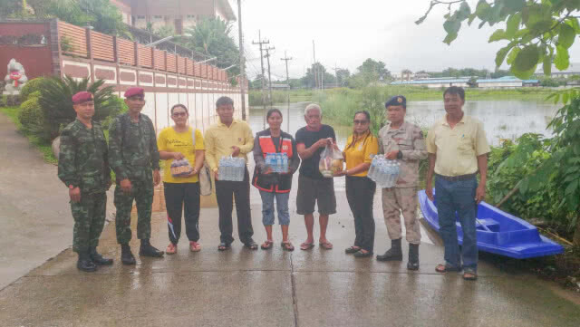 พายุฝนถล่ม! ชายแดน-แม่น้ำเมยใกล้ล้นตลิ่ง  (มีคลิป)