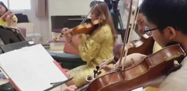 ซ้อมคอนเสิร์ต "อารีย์ นักดนตรี"