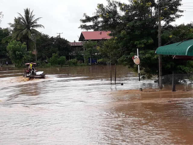 ปภ.เฝ้าระวังน้ำป่า "อ.นครไทย" ฝนยังตกต่อเนื่อง (มีคลิป)