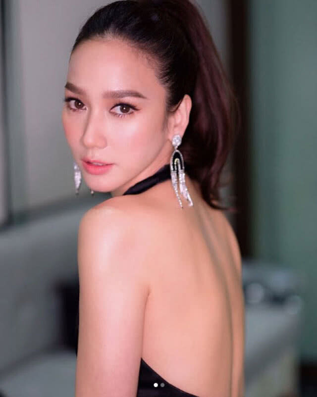 น้ำเพชร ปลื้มหนักมาก "แม่อั้ม" มาเม้นต์ หลังศัลยกรรมหน้า