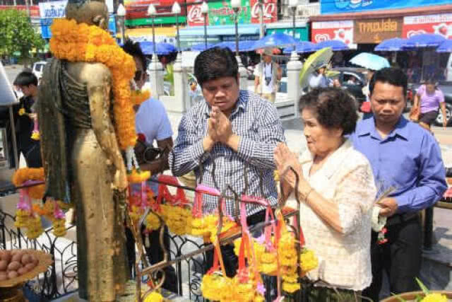 แรมโบ้อีสานบอก"ไม่เคยสาบาน"ย่าโมยุติการเมือง