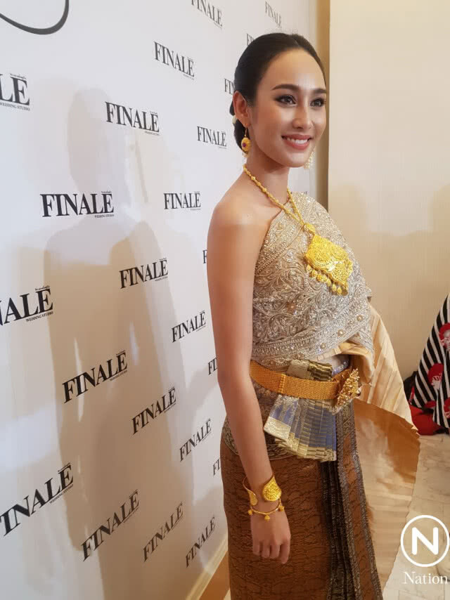 ดีใจได้เป็นผู้ให้! "นาว" ตัดผมสั้นทำวิกให้ผู้ป่วยมะเร็ง