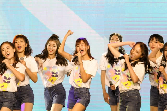 เปิดตัว! BNK48 รุ่น 2 แล้ว รอเชียร์ให้ปังเหมือนรุ่น 1