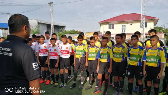 "มหาจักร  อะคาเดมี" 7ปีแห่งการสร้างนักฟุตบอล