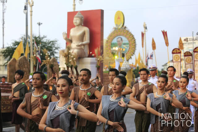 ชม!!! ริ้วขบวน พระบรมธาตุ พุทธศิลป์ แผ่นดินพระทรงธรรม