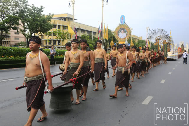 ชม!!! ริ้วขบวน พระบรมธาตุ พุทธศิลป์ แผ่นดินพระทรงธรรม