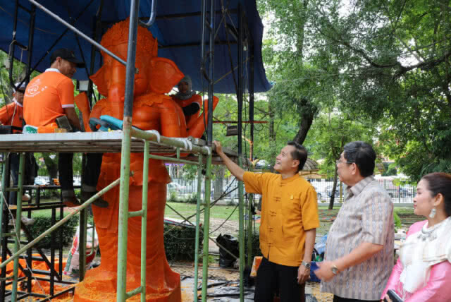 "บิ๊กตู่" ยกเลิกกำหนดการพบผู้นำท้องถิ่น ชาวอุบลฯดีใจอยากให้ นายกฯ มาบ่อยๆ
