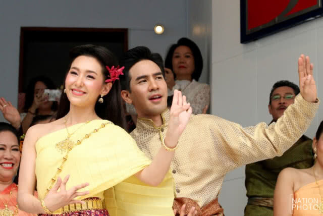"สมรักษ์" ไม่ฟันธง "โป๊ป-เบลล่า" ลง "พรหมลิขิต"