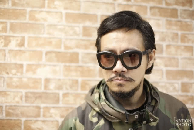 คุยกับ 'ปราโมทย์ แสงศร'  