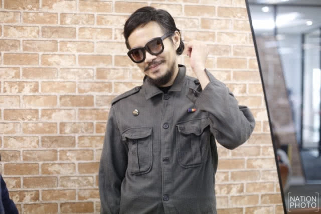 คุยกับ 'ปราโมทย์ แสงศร'  