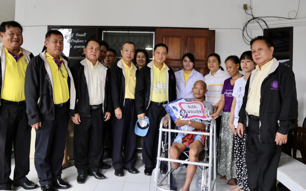 รมว.แรงงาน ลงพื้นที่นครพนม ร่วมติดตามคุณภาพชีวิตผู้ประกันตนทุพพลภาพ