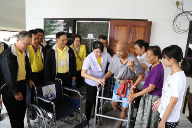 รมว.แรงงาน ลงพื้นที่นครพนม ร่วมติดตามคุณภาพชีวิตผู้ประกันตนทุพพลภาพ