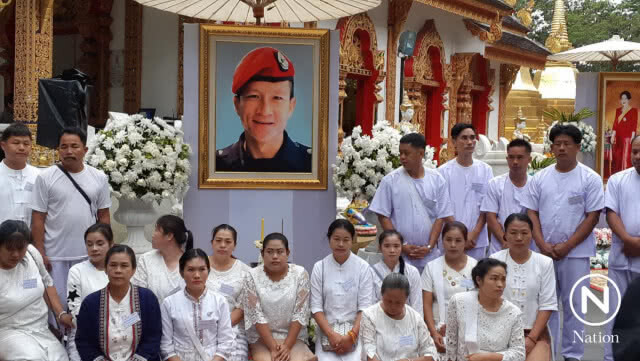 "หมอภาคย์-ภรรยานาวาตรีสมาน" ร่วมบวชทีมหมูป่า
