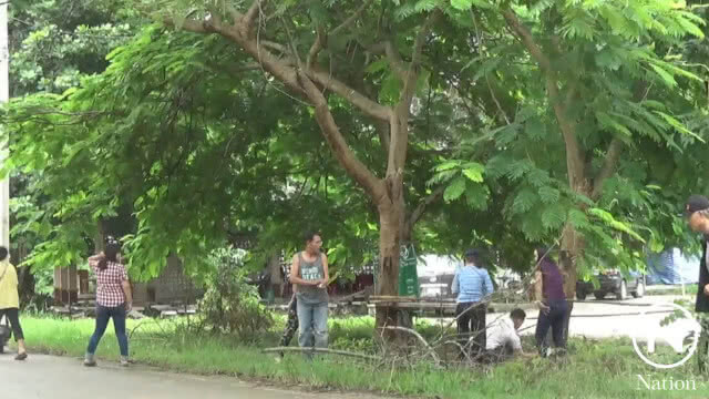 ชาวบ้านแห่ขอเลขเด็ดในป่าช้า หลังจุดธูปเห็นจะๆ