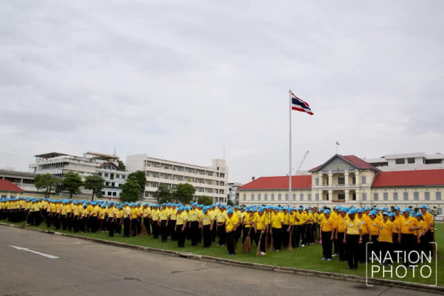 ผบ.ทบ. เปิดกิจกรรมจิตอาสา "เราทำความ ดี ด้วยหัวใจ"