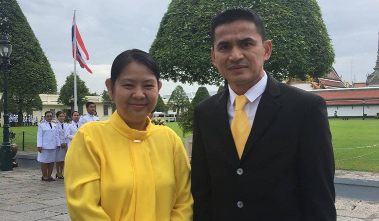 นักเรียนทุนพระราชทานซาบซึ้งในพระมหากรุณาธิคุณในหลวง ร.10