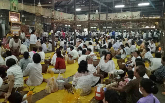 ชาวพุทธชัยภูมิ คึกคัก!! ร่วมทำบุญวิถีชุมชน