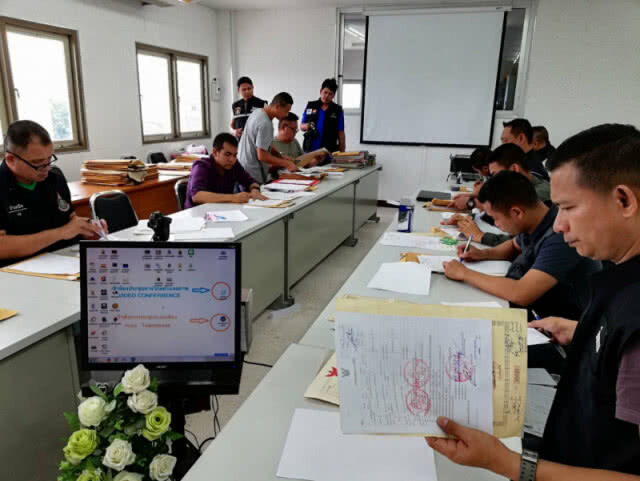 บุกรวบเสี่ยดอกเบี้ยโหด ตะลึง! พบโฉนดที่ดินนับพันล้าน
