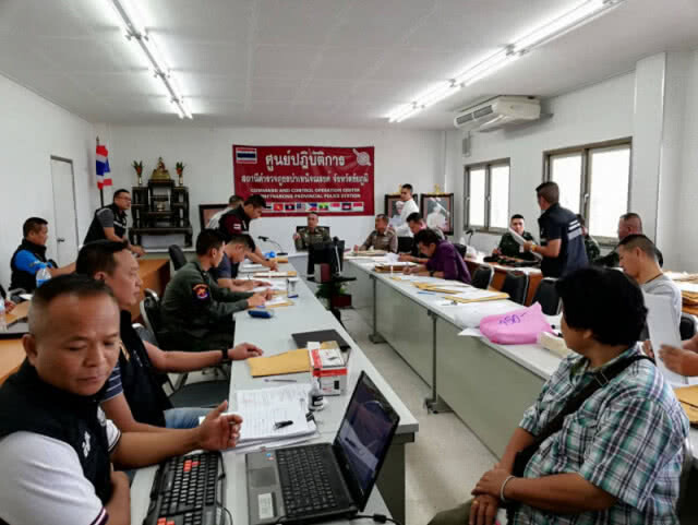 บุกรวบเสี่ยดอกเบี้ยโหด ตะลึง! พบโฉนดที่ดินนับพันล้าน