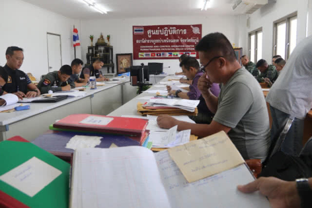 บุกรวบเสี่ยดอกเบี้ยโหด ตะลึง! พบโฉนดที่ดินนับพันล้าน