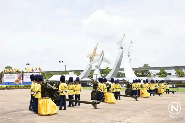 3 เหล่าทัพ ยิงสลุตหลวง 21 นัด เฉลิมพระเกียรติ ร.10