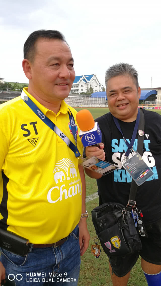 "ปลาทูคะนอง"...สู้ไปด้วยกัน ( มีคลิป)