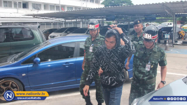 โดน 2 ข้อหาแก๊งพิเรนทร์ถ่ายคลิปใช้ปืนปลอมกราดยิงผู้คนตามป้ายรถเมล์