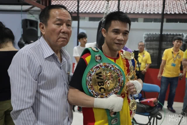 "แหลม ศรีษะเกษ" เปิดใจ โชว์แหวนหมั้นยันไม่คบซ้อน
