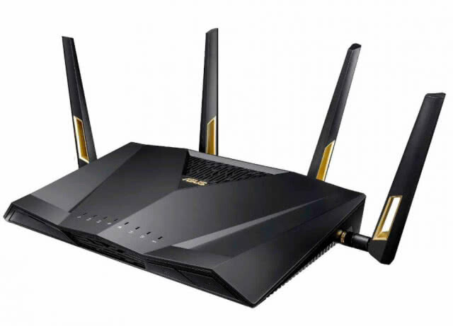 อย่างนี้ก็ได้หรอ??? หนุ่มสาวมะกันงัดบ้านคนอื่นยามดึก เพื่อขอรหัสผ่าน WI-FI !!!